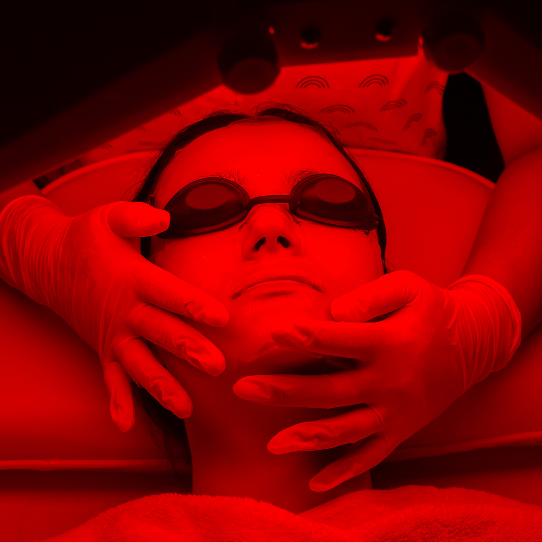 Unlocking the Benefits of Red Light Therapy